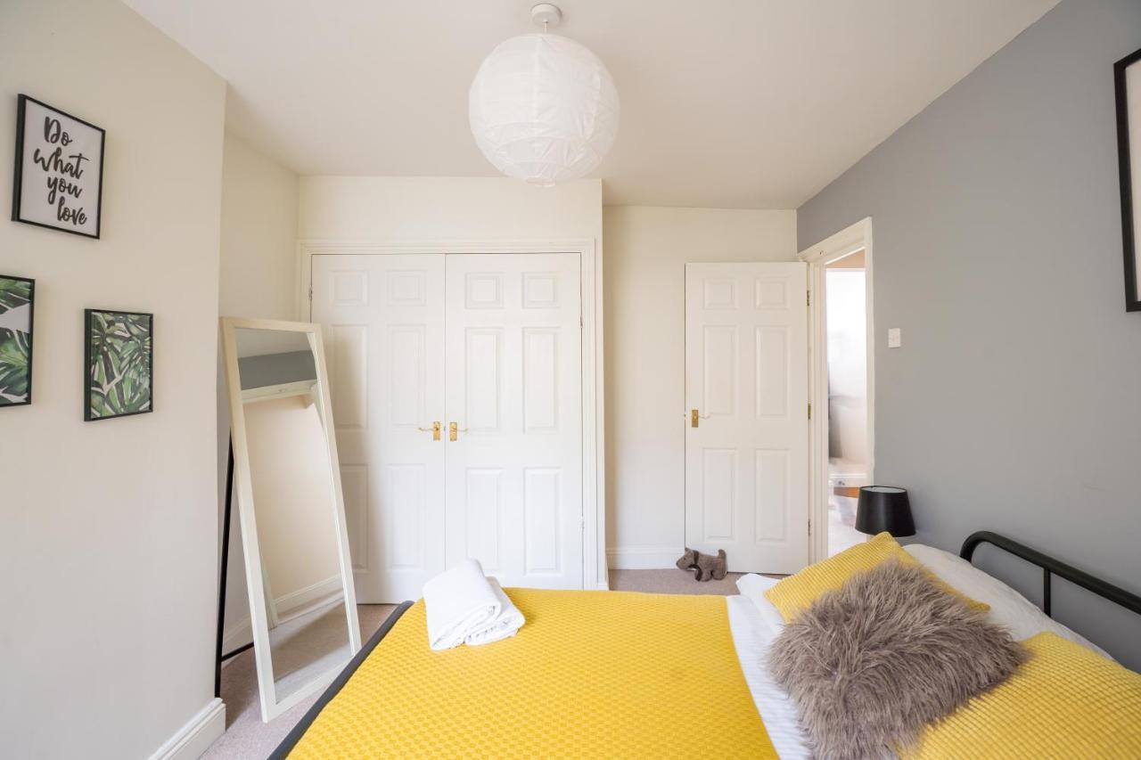 קארדיף The Ella Fitzgerald - Modern 2 Bedroom Apartment, Super Close To City Centre מראה חיצוני תמונה